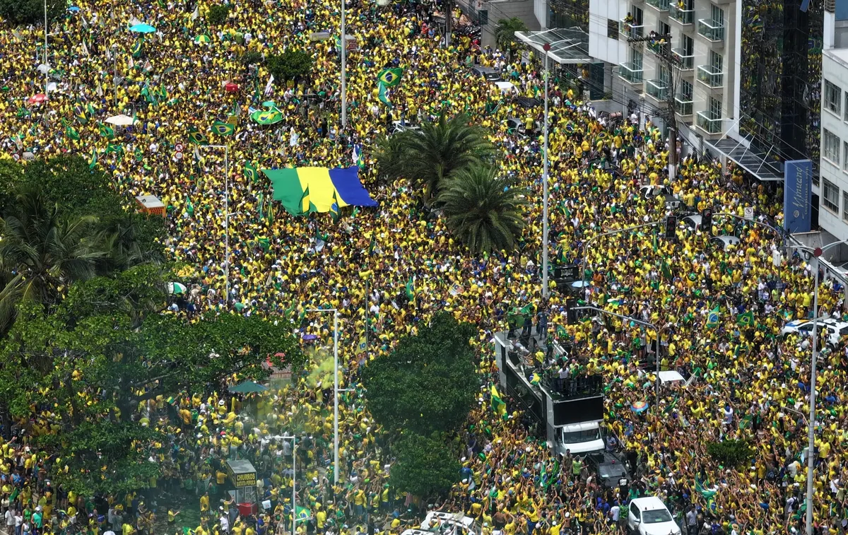 Bloco 22 no Espírito Santo: o sentimento de renovação com a vitória de Flávio Bolsonaro contagia todo o Brasil — Flávio Bolsonaro, Flávio Bolsonaro 22, Flávio Bolsonaro presidente, Plano de Governo Flávio Bolsonaro, Flávio Bolsonaro vice, Alfredo Gaspar vice