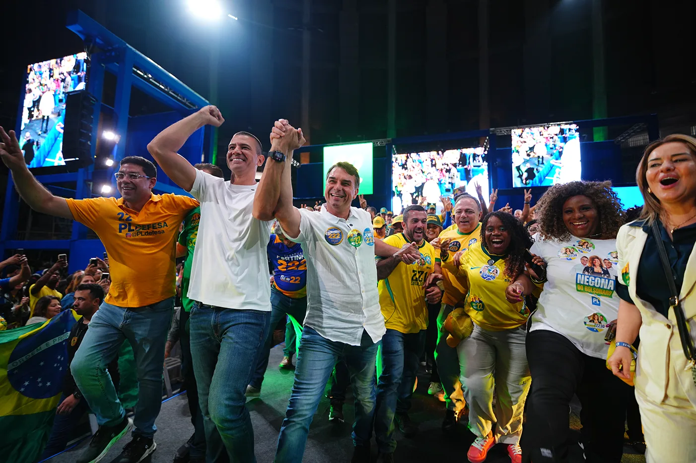 “Fora Lula e vá com Paes!”, a união de Flávio Bolsonaro e Douglas Ruas para a vitória no Rio de Janeiro — Flávio Bolsonaro, Flávio Bolsonaro 22, Flávio Bolsonaro presidente, Plano de Governo Flávio Bolsonaro, Flávio Bolsonaro vice, Alfredo Gaspar vice